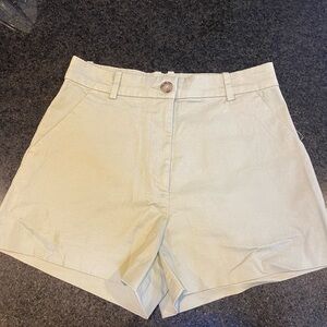 H&M light green shorts